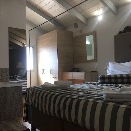 Porto Enetiko Suites ريثيمنو المظهر الخارجي الصورة