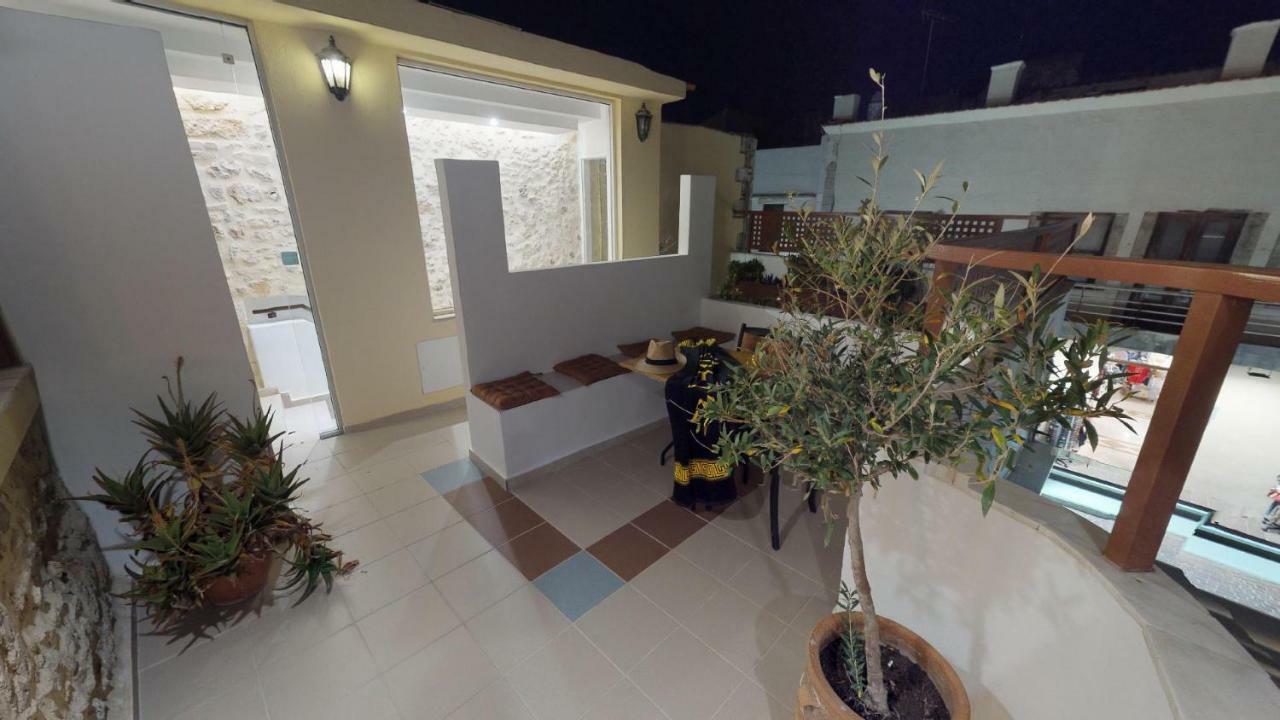 Porto Enetiko Suites ريثيمنو المظهر الخارجي الصورة